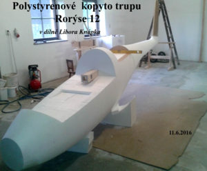 1035 Polystyrenové kopyto trupu Rorýse 12